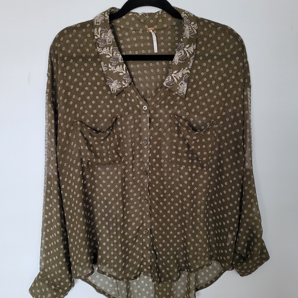 Free People Top Size M Olive Green Sheer Floral Button Front Casual Boho